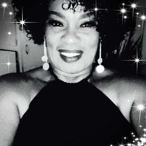 Meet your Posher, Rosalyn